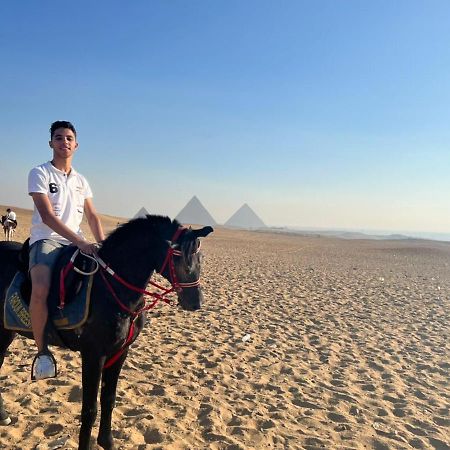 King Of The Pyramids Кайро Екстериор снимка