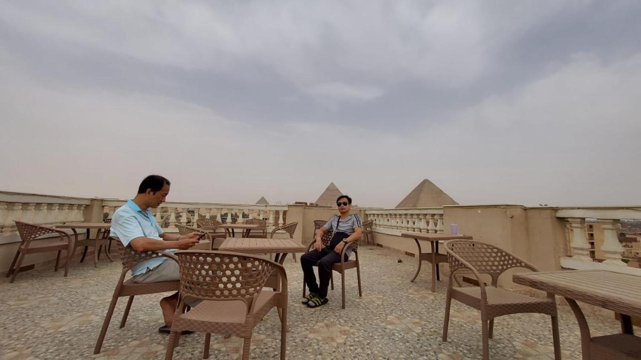 King Of The Pyramids Кайро Екстериор снимка